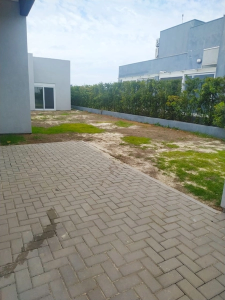 Casa plana, nova, 4 suítes, no Condomínio Dubai em Capão!: 5ª foto da galeria de imagens do imóvel