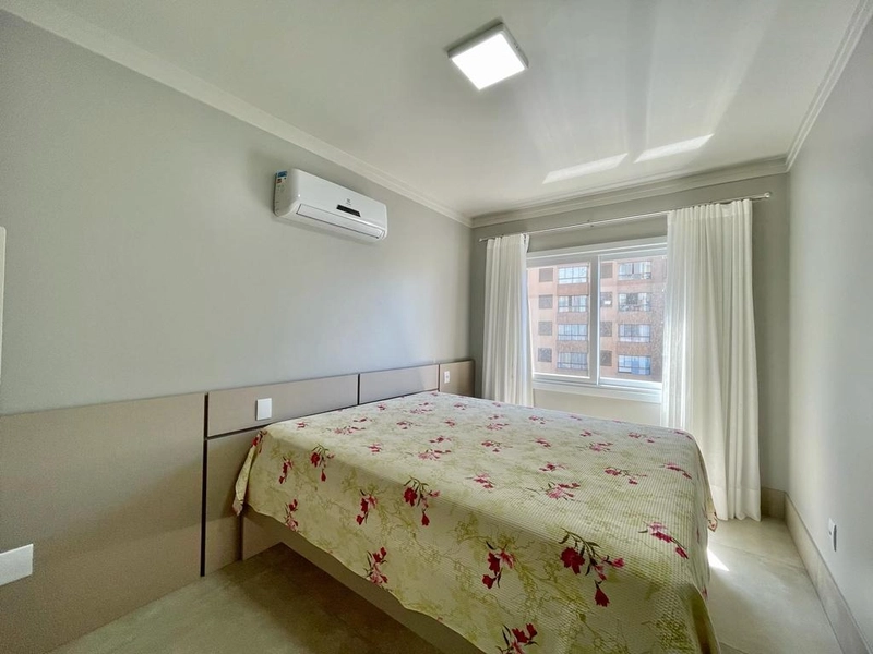 Cobertura duplex, com 4 dormitórios, 2 vagas, mobiliado, com piscina!!: 19ª foto da galeria de imagens do imóvel
