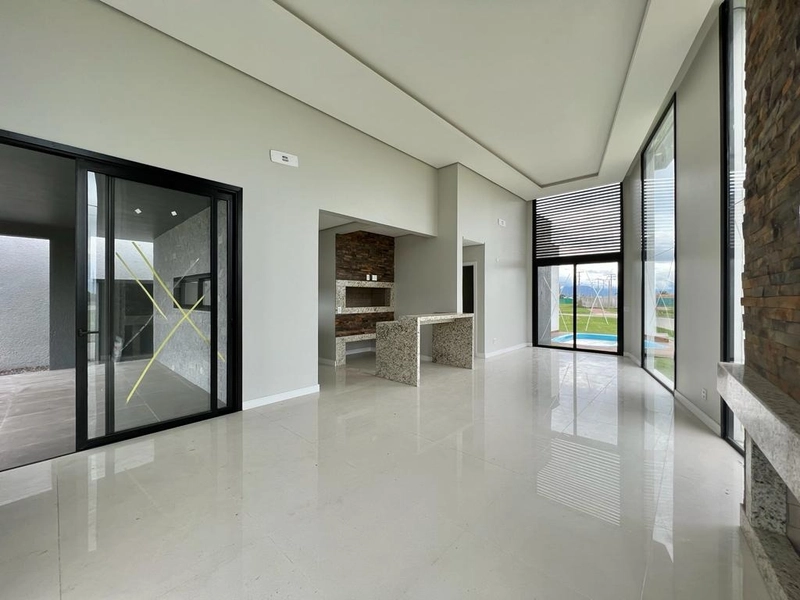 Casa de esquina, 3 suítes, com piscina, no Santorini, em Xangri-Lá: 4ª foto da galeria de imagens do imóvel