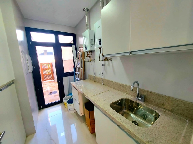Residência 4 suítes, beira lago, decorada, no Capão Ilhas Resort!: 9ª foto da galeria de imagens do imóvel
