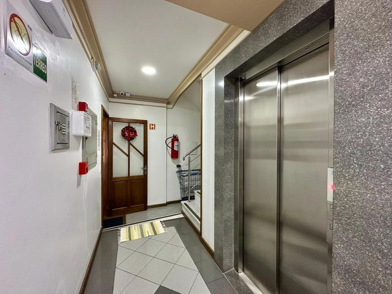 Apartamento com sacada de frente, 2 dormitórios, em Capão da Canoa!!: 15ª foto da galeria de imagens do imóvel