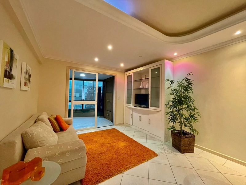 Apartamento com sacada com vista para o mar, na Av. Ubirajara!!: 7ª foto da galeria de imagens do imóvel