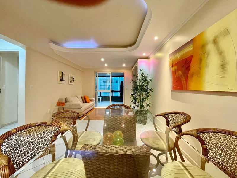 Apartamento com sacada com vista para o mar, na Av. Ubirajara!!: 6ª foto da galeria de imagens do imóvel