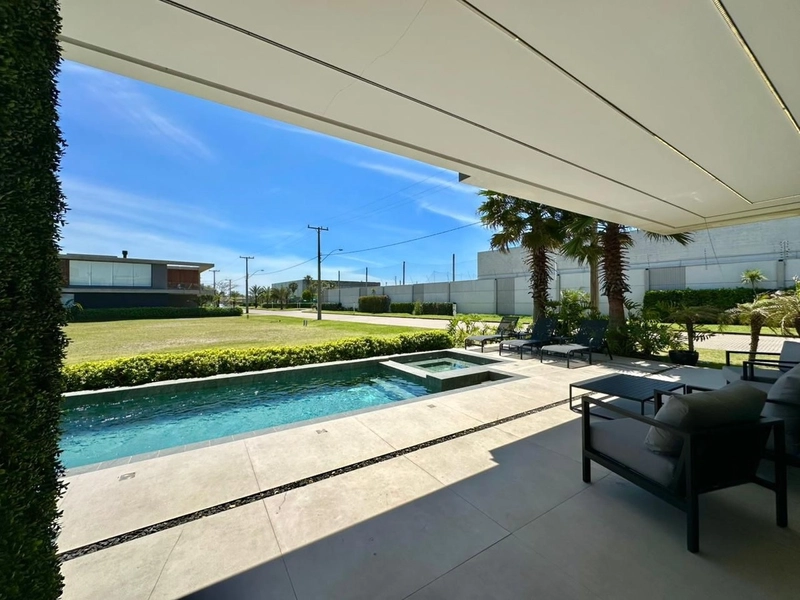 Mansão 5 suítes, nova, luxuosamente decorada, no SENSE em Xangri-Lá!: 26ª foto da galeria de imagens do imóvel