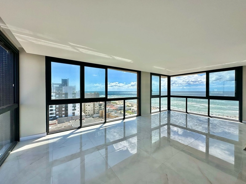 Apartamento com vista para o mar, NOVÍSSIMO, na Praça Flávio B!: 5ª foto da galeria de imagens do imóvel