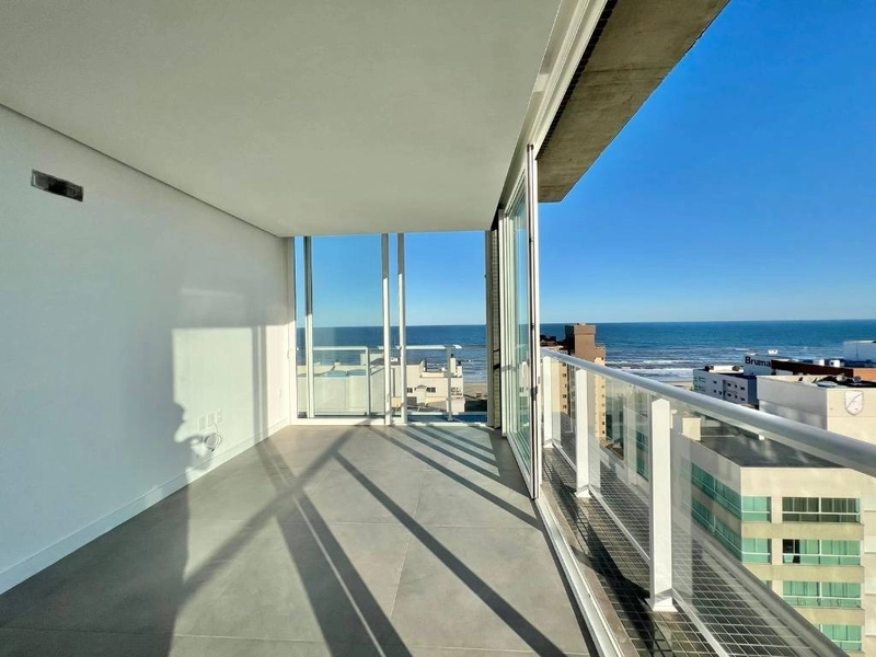 Apartamento com vista para o mar, 3 suítes e 3 vagas, Navegantes!!: 2ª foto da galeria de imagens do imóvel