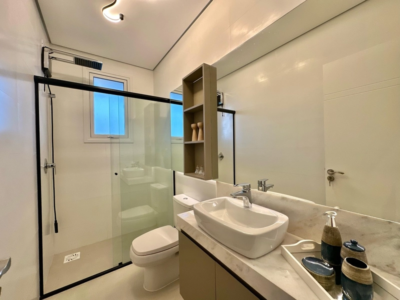 Casa pronta, beira lago, decorada, no Condomínio MURANO!: 26ª foto da galeria de imagens do imóvel