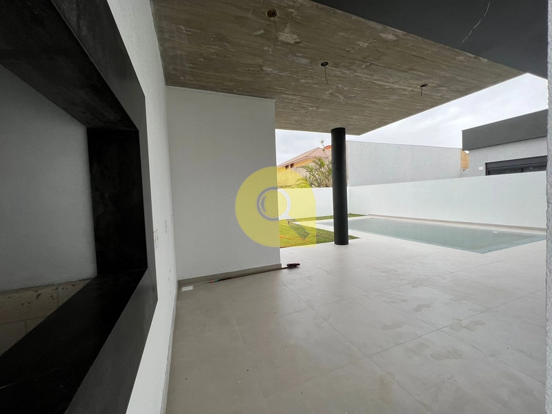 Residência 4 suítes, no Centro de Xangri-Lá, perto da praia!: 37ª foto da galeria de imagens do imóvel