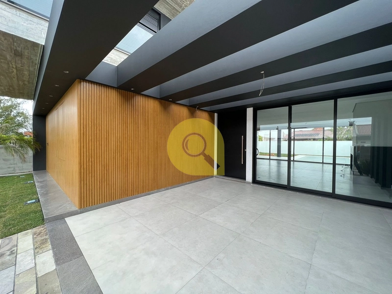 Residência 4 suítes, no Centro de Xangri-Lá, perto da praia!: 7ª foto da galeria de imagens do imóvel