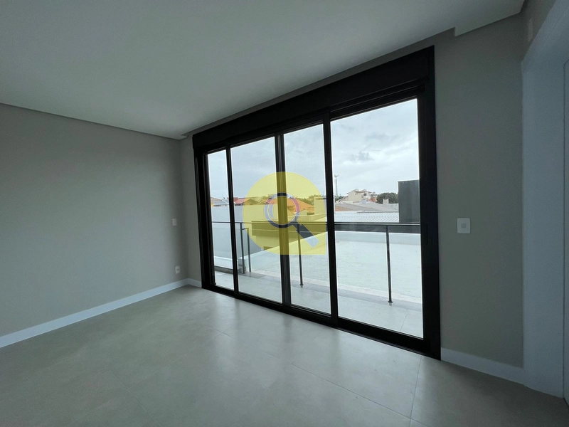 Residência 4 suítes, no Centro de Xangri-Lá, perto da praia!: 20ª foto da galeria de imagens do imóvel