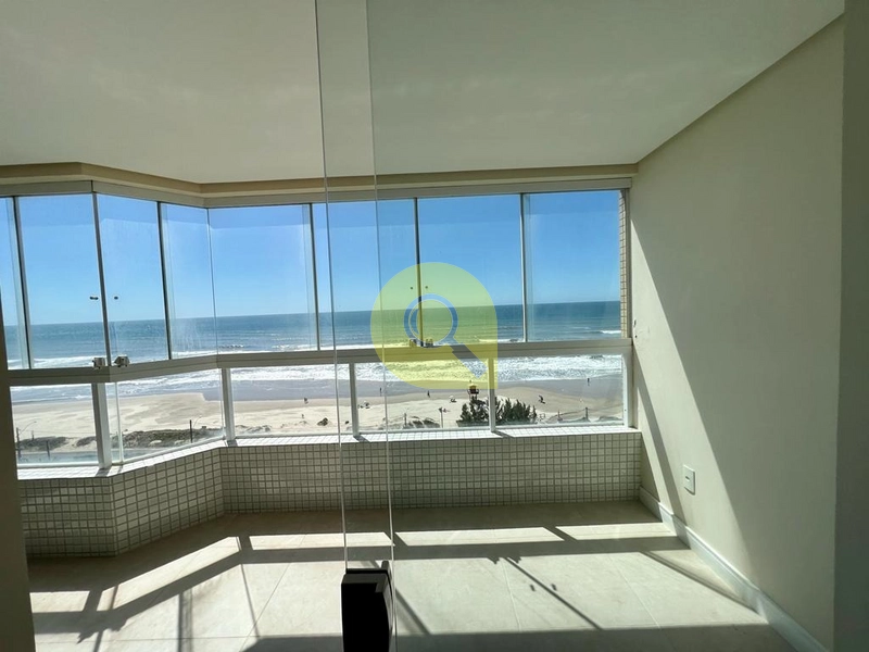 Apartamento 1 suíte com box, sacada de frente, com vista para o mar!!: 4ª foto da galeria de imagens do imóvel
