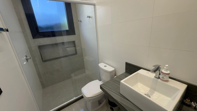 Moderna residência, 4 suítes, no Condomínio Dubai em Capão!: 33ª foto da galeria de imagens do imóvel