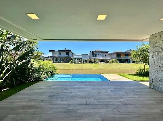 Residência 4 suítes, nova, com piscina, beira lago, no Capão Ilhas!: 20ª foto da galeria de imagens do imóvel