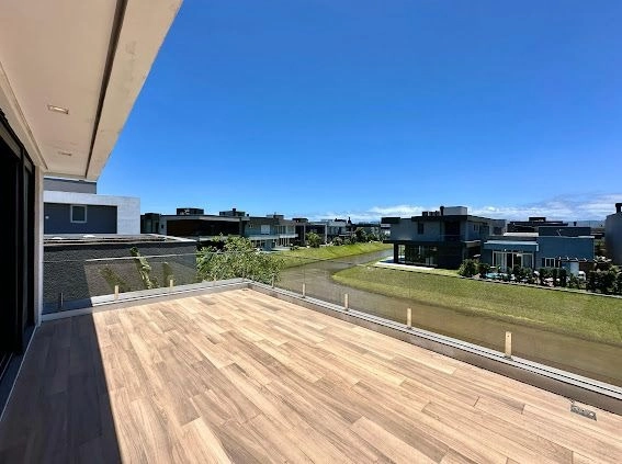 Residência 4 suítes, nova, com piscina, beira lago, no Capão Ilhas!: 23ª foto da galeria de imagens do imóvel