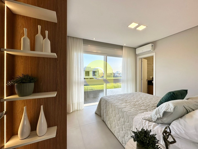 Casa nova, beira lago, 4 suítes, com piscina, no SUNSET em Xangri-Lá!: 30ª foto da galeria de imagens do imóvel