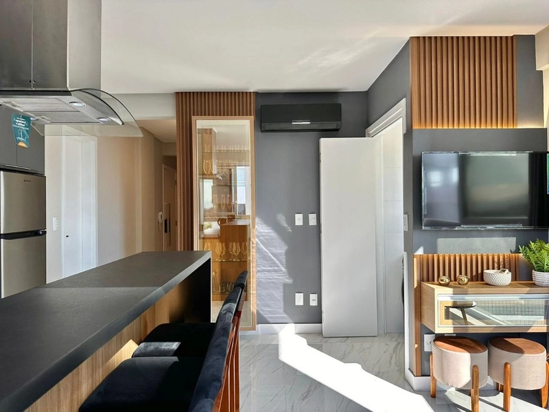 Apartamento de frente, 2 suítes, decorado, na Zona Nova, em Capão!: 11ª foto da galeria de imagens do imóvel