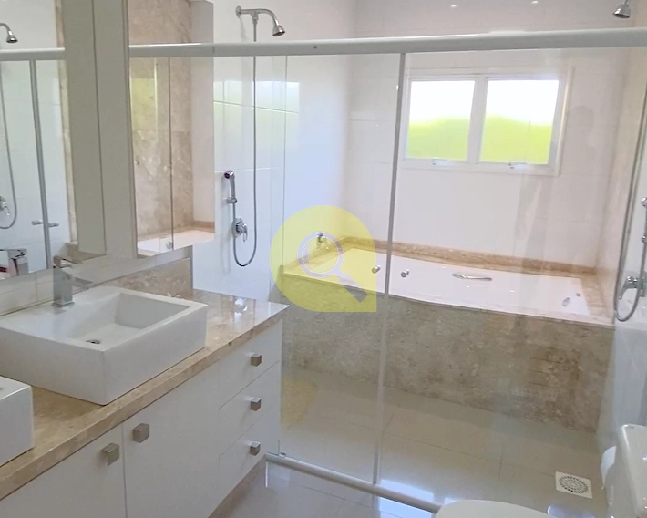 Residência plana, 4 suítes, com piscina, no Condomínio Malibu!: 16ª foto da galeria de imagens do imóvel