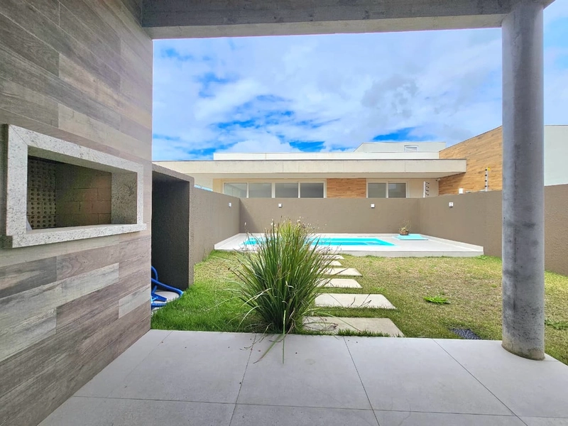 Sobrado novo, 4 suítes, à beira mar, em Capão da Canoa!: 27ª foto da galeria de imagens do imóvel