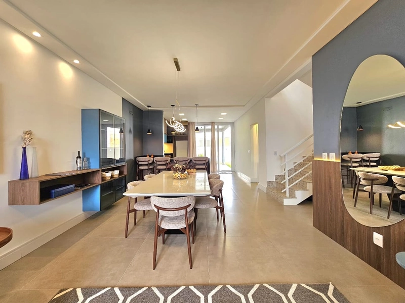 Sobrado novo, 4 suítes, à beira mar, em Capão da Canoa!: 7ª foto da galeria de imagens do imóvel