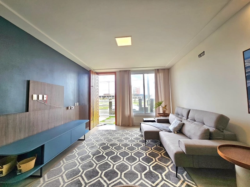 Sobrado novo, 4 suítes, à beira mar, em Capão da Canoa!: 2ª foto da galeria de imagens do imóvel