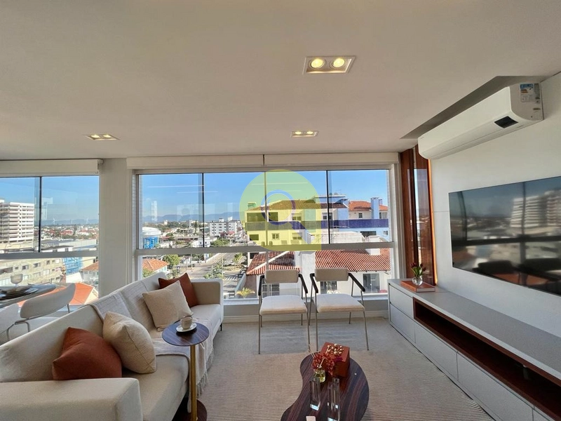 Luxuoso apartamento, novo, decorado, com vista para o mar, Centro!: 17ª foto da galeria de imagens do imóvel