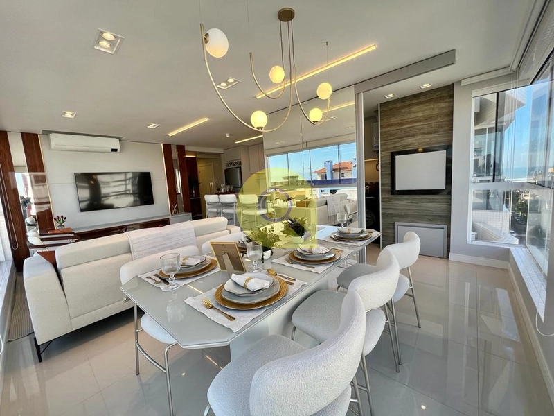 Luxuoso apartamento, novo, decorado, com vista para o mar, Centro!: 16ª foto da galeria de imagens do imóvel