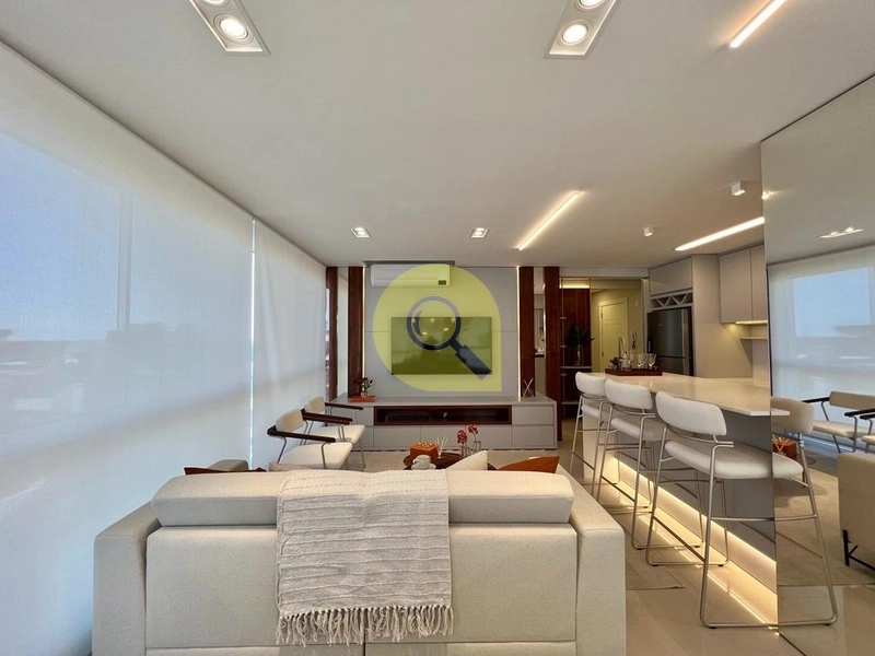 Luxuoso apartamento, novo, decorado, com vista para o mar, Centro!: 2ª foto da galeria de imagens do imóvel