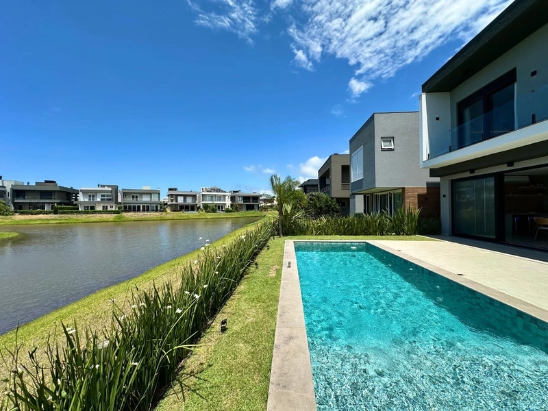 Residência beira lago, com piscina, beira lago, no Capão Ilhas!: 11ª foto da galeria de imagens do imóvel