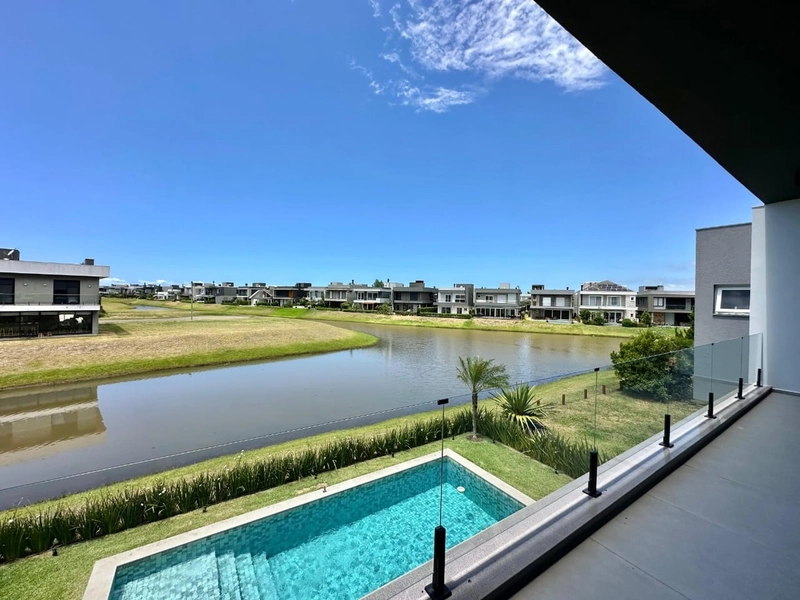 Residência beira lago, com piscina, beira lago, no Capão Ilhas!: 18ª foto da galeria de imagens do imóvel
