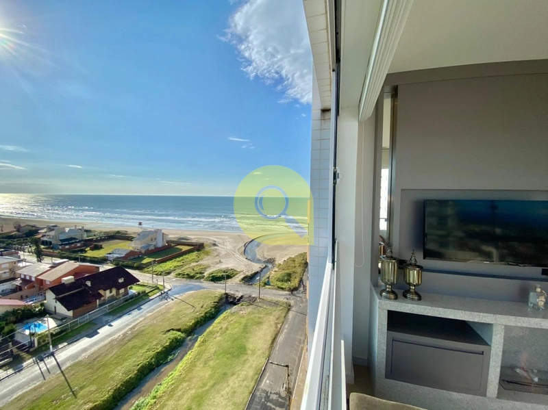 Apartamento decorado, com vista para o mar, na Zona Nova, em Capão!: 3ª foto da galeria de imagens do imóvel