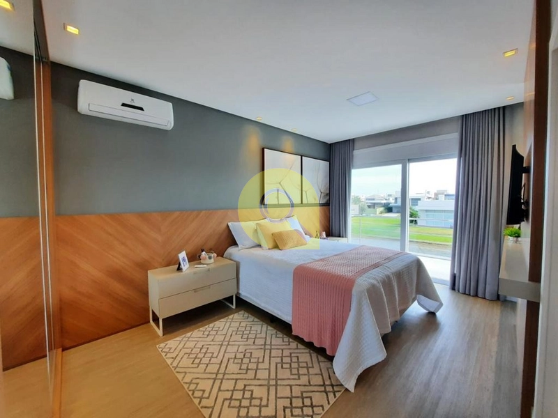 Residência 5 suítes, beira lago, com piscina, no ENSEADA em Xangri-Lá!: 12ª foto da galeria de imagens do imóvel