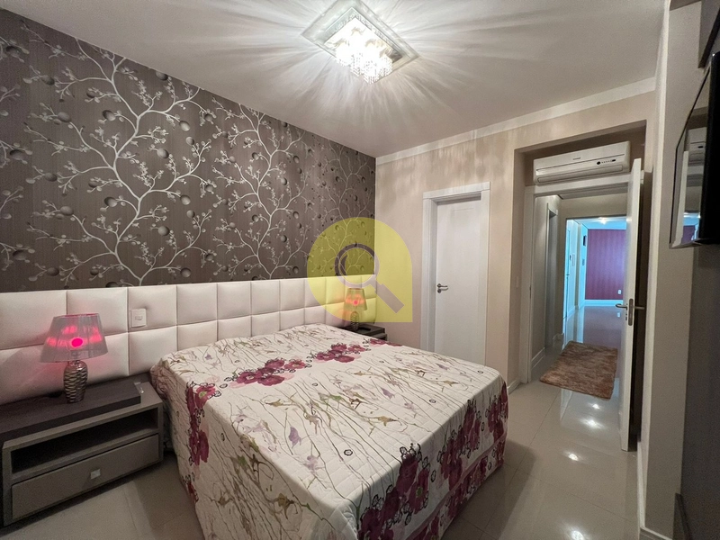 Apartamento decorado, de frente para linda Praça, edifício de luxo!: 25ª foto da galeria de imagens do imóvel