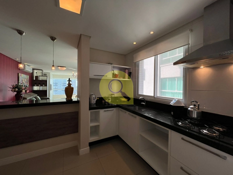 Apartamento decorado, de frente para linda Praça, edifício de luxo!: 20ª foto da galeria de imagens do imóvel