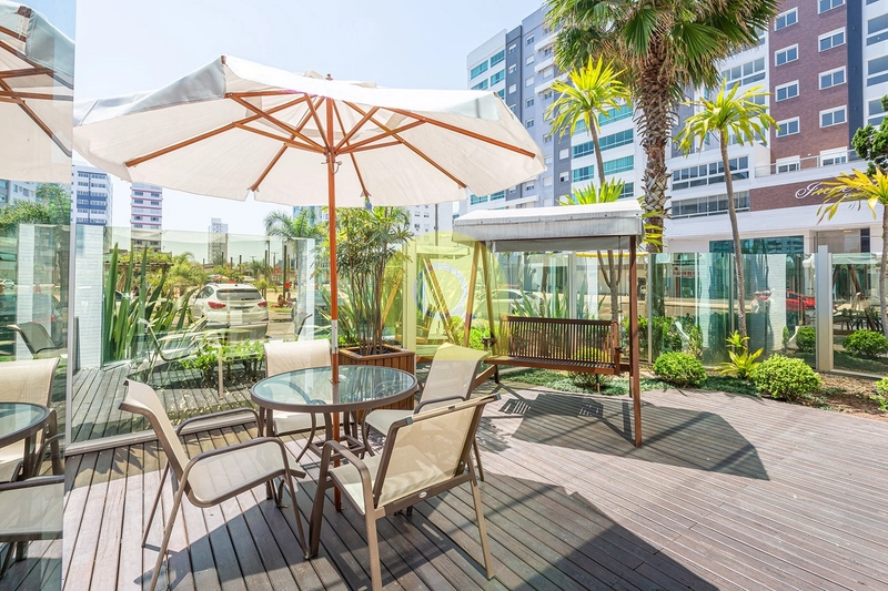 Apartamento decorado, de frente para linda Praça, edifício de luxo!: 36ª foto da galeria de imagens do imóvel