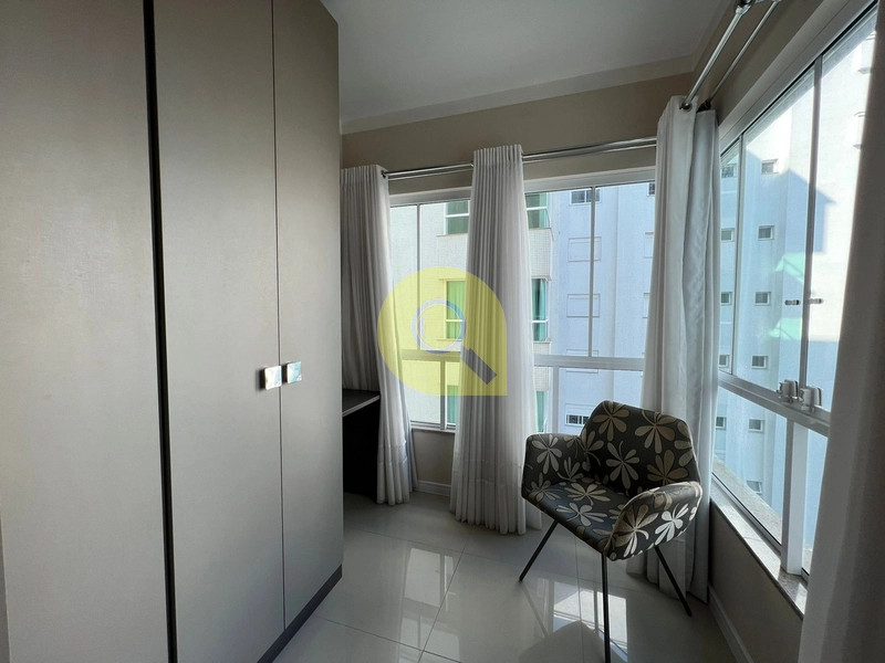 Apartamento decorado, de frente para linda Praça, edifício de luxo!: 29ª foto da galeria de imagens do imóvel