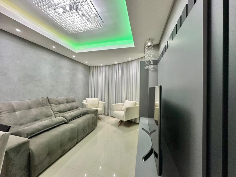 Apartamento decorado, em edifício de luxo, perto da praia!: 4ª foto da galeria de imagens do imóvel