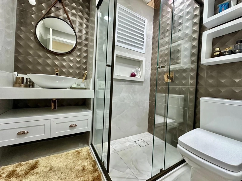 Apartamento decorado, em edifício de luxo, perto da praia!: 15ª foto da galeria de imagens do imóvel