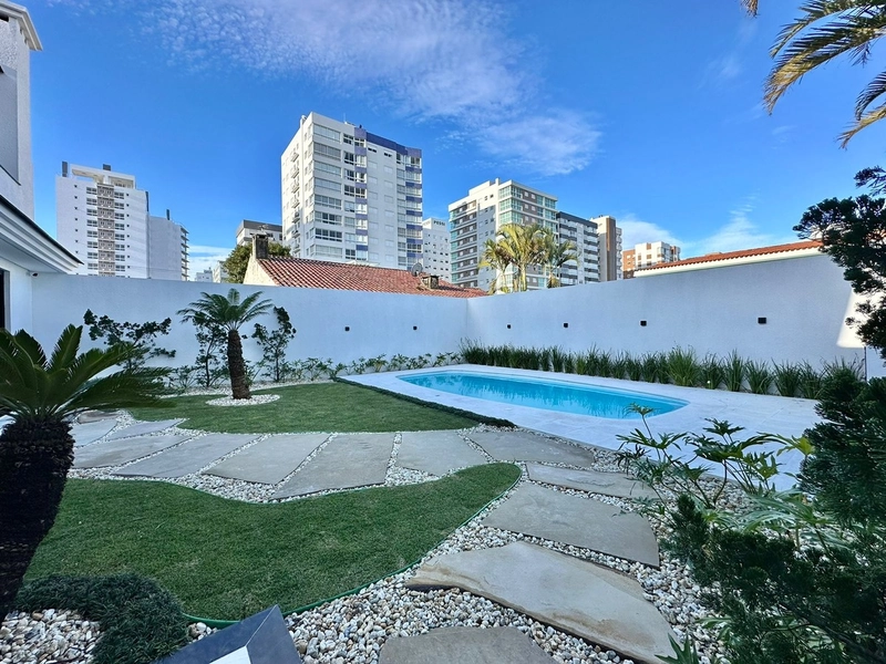Mansão Neoclássica 5 suítes, com piscina, em Atlântida!!: 37ª foto da galeria de imagens do imóvel