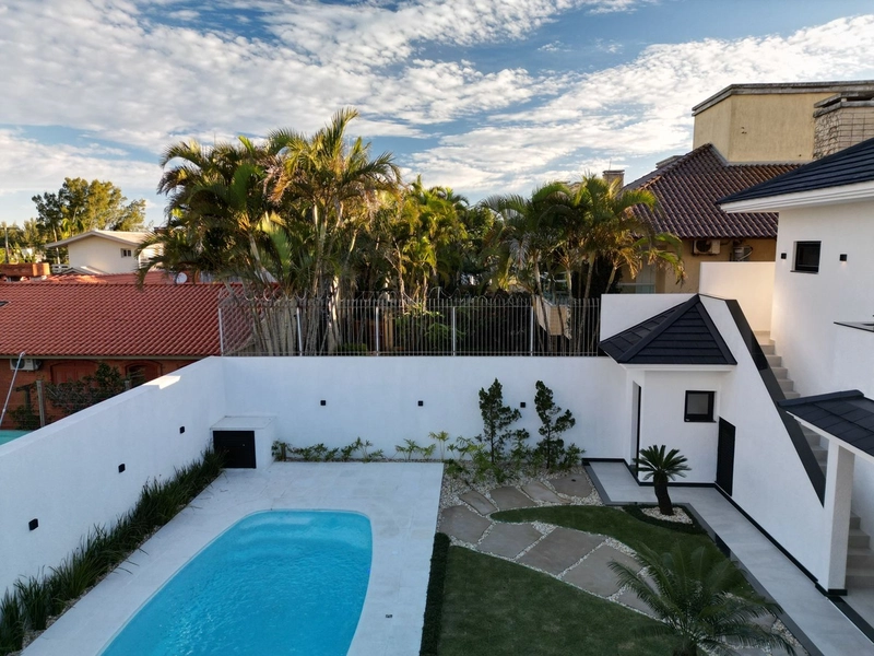 Mansão Neoclássica 5 suítes, com piscina, em Atlântida!!: 31ª foto da galeria de imagens do imóvel