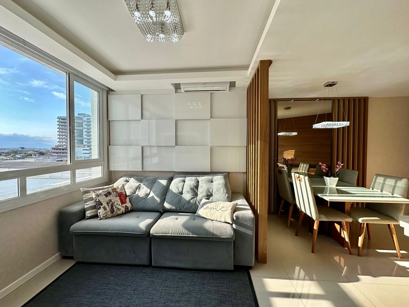 Apartamento decorado, com vista livre, no Navegantes!: 1ª foto da galeria de imagens do imóvel