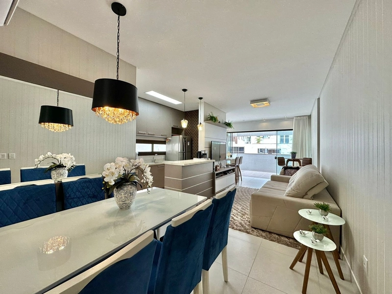 Apartamento 3 suítes, com 2 vagas, terraço de frente, perto da praia!: 3ª foto da galeria de imagens do imóvel