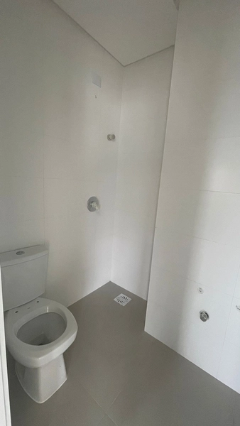 NOVIDADE: Apartamento pertinho da praia e da Praça Flávio Boianowski!: 6ª foto da galeria de imagens do imóvel