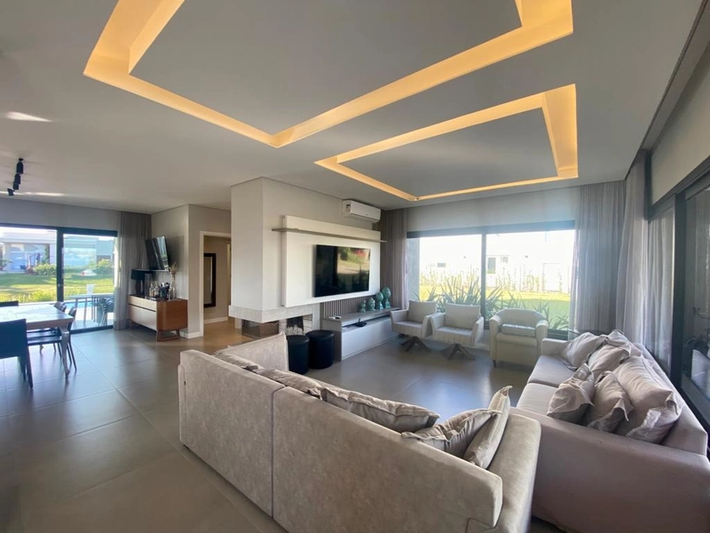 Residência 5 suítes, beira lago, com piscina, no Capão Ilhas Resort!: 16ª foto da galeria de imagens do imóvel