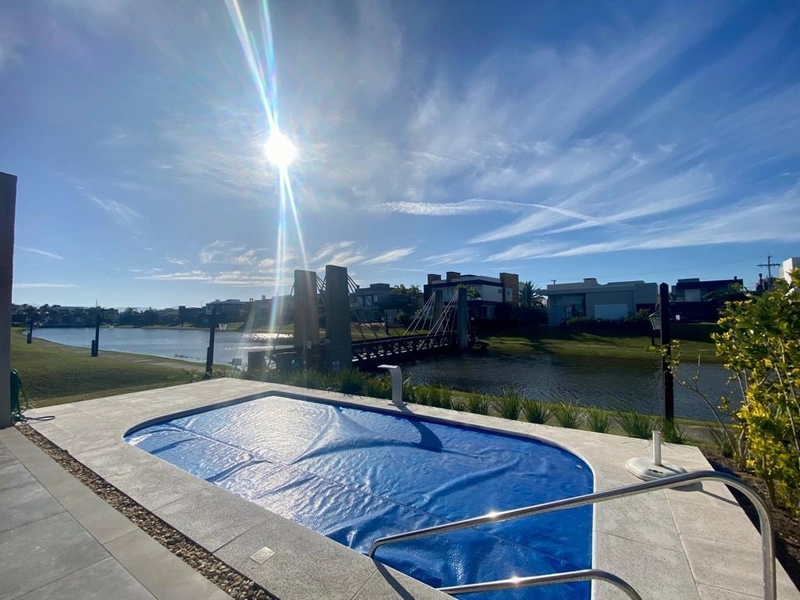 Residência 5 suítes, beira lago, com piscina, no Capão Ilhas Resort!: 14ª foto da galeria de imagens do imóvel
