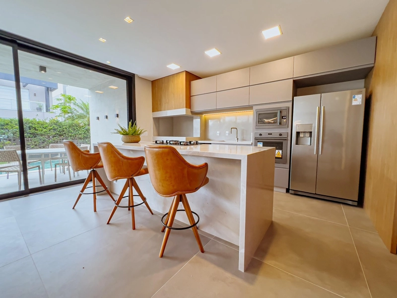 Residência nova, 5 suítes, decorada, com piscina, no Velas da Marina!: 15ª foto da galeria de imagens do imóvel