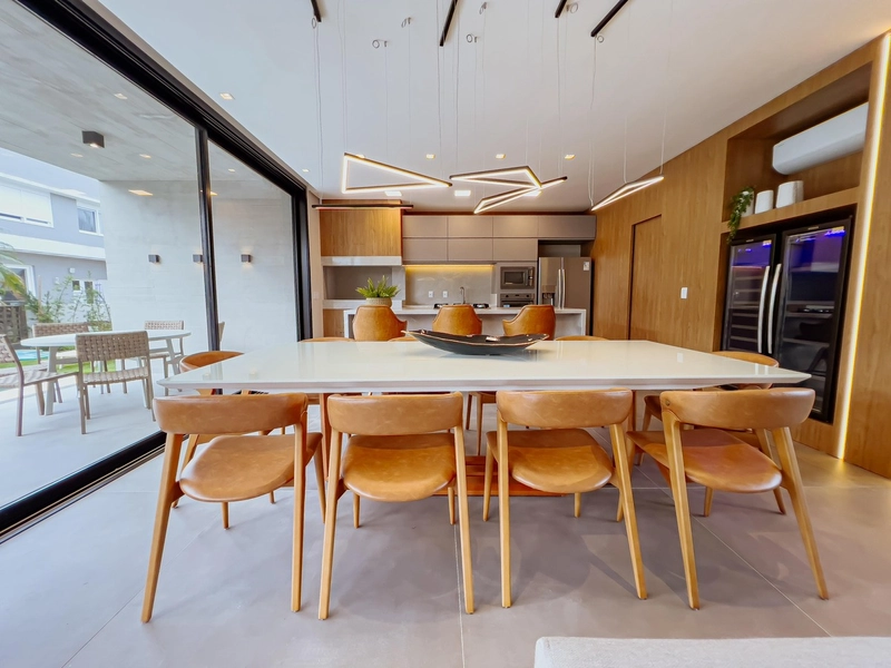 Residência nova, 5 suítes, decorada, com piscina, no Velas da Marina!: 18ª foto da galeria de imagens do imóvel