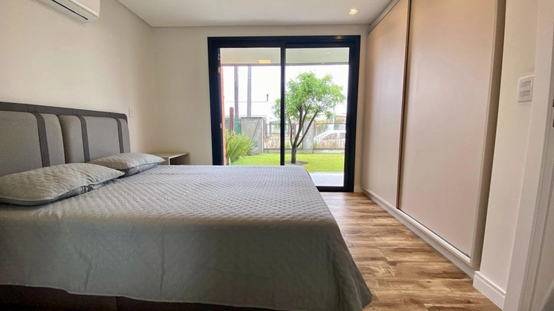 Casa plana, 4 suítes, no Centro de Xangri-Lá, perto da praia!: 16ª foto da galeria de imagens do imóvel