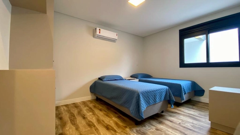 Casa plana, 4 suítes, no Centro de Xangri-Lá, perto da praia!: 22ª foto da galeria de imagens do imóvel