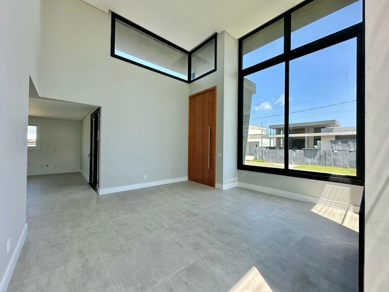 Casa plana, 4 suítes, nova, no Condomínio Dubai, em Capão da Canoa!: 7ª foto da galeria de imagens do imóvel