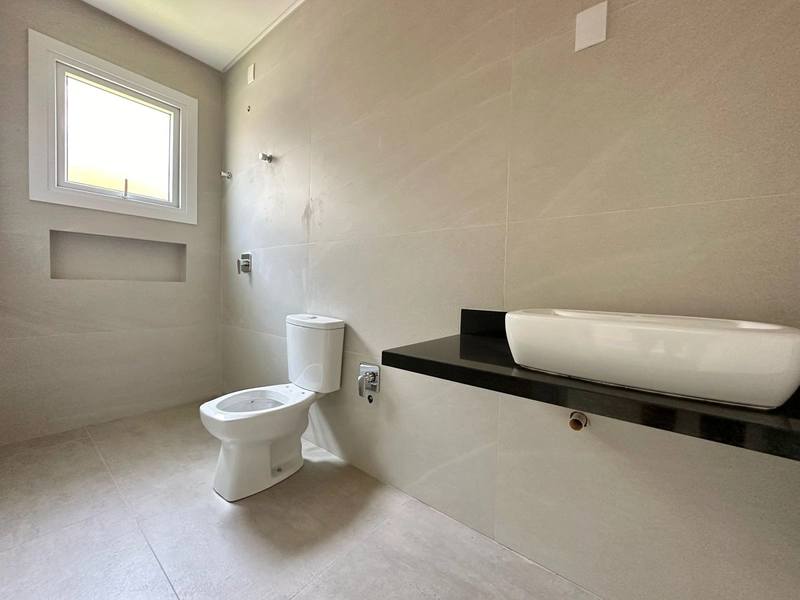 Casa plana, 4 suítes, nova, no Condomínio Dubai, em Capão da Canoa!: 13ª foto da galeria de imagens do imóvel